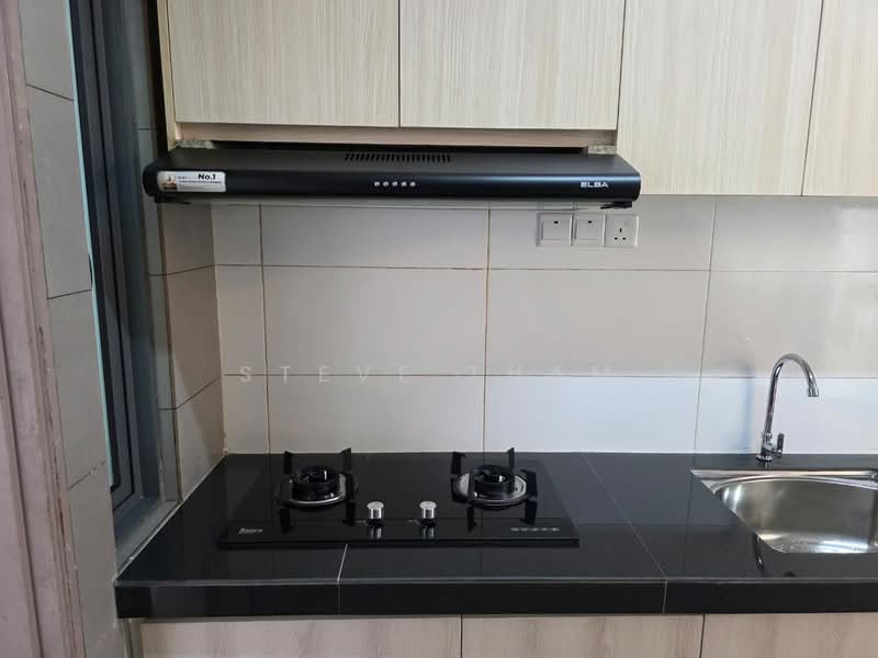 Servis Apartment untuk Disewa di Amerin Residence - Steve Tham - Kitchen - PropertyGuru.com.my