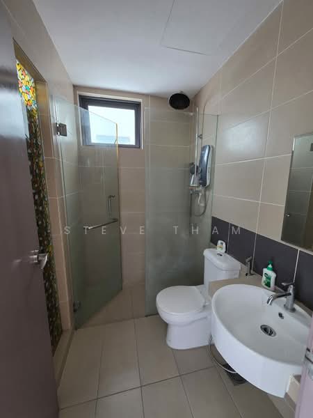 Servis Apartment untuk Disewa di Amerin Residence - Steve Tham - Bathroom - PropertyGuru.com.my