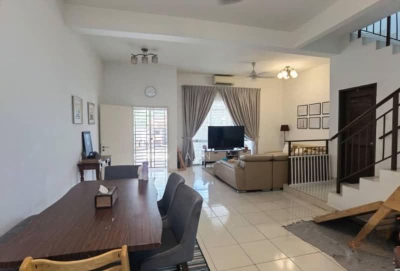 Rumah Teres 2 Tingkat untuk Dijual di Setia Alam (Selangor) - Ryan . - Living Room - PropertyGuru.com.my