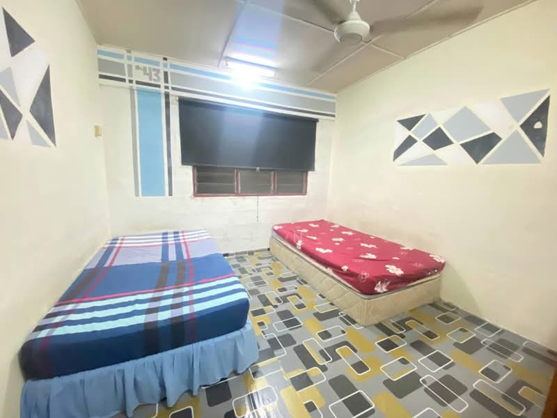 2-storey Terraced House for Sale in Desa Pakatan (Ipoh) - Fatin . - Bedroom - PropertyGuru.com.my
