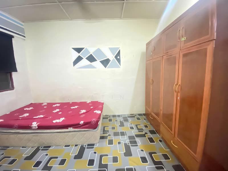 2-storey Terraced House for Sale in Desa Pakatan (Ipoh) - Fatin . - Bedroom - PropertyGuru.com.my
