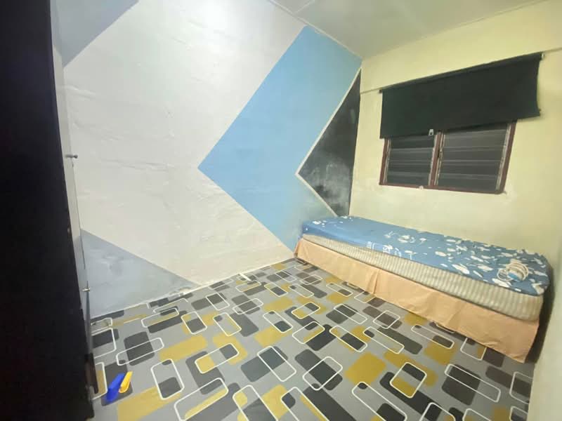 2-storey Terraced House for Sale in Desa Pakatan (Ipoh) - Fatin . - Bedroom - PropertyGuru.com.my