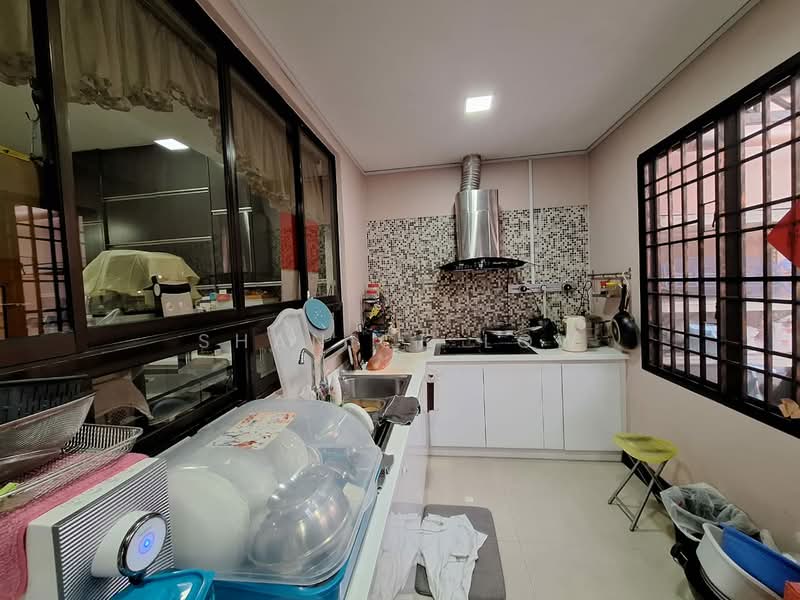 Semi-Detached House for Sale in Puchong (Selangor) - Shanice Low - Kitchen - PropertyGuru.com.my
