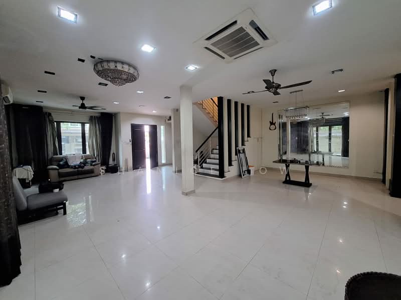 Semi-Detached House for Sale in Puchong (Selangor) - Shanice Low - Living Room - PropertyGuru.com.my