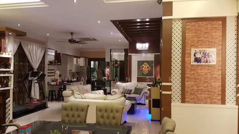 Semi-Detached House for Sale in Taman Tan Yew Lai (Jalan Klang Lama (Old Klang Road)) - Sharoan Sor - Living Room - PropertyGuru.com.my
