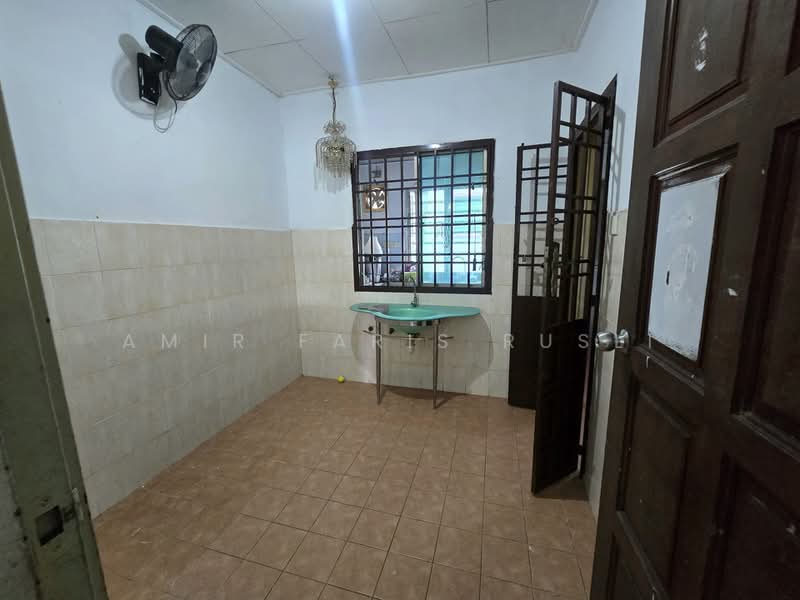 2-storey Terraced House for Sale in Taman Puteri Wangsa (Ulu Tiram) - Amir Faris Rusli - Interior - PropertyGuru.com.my