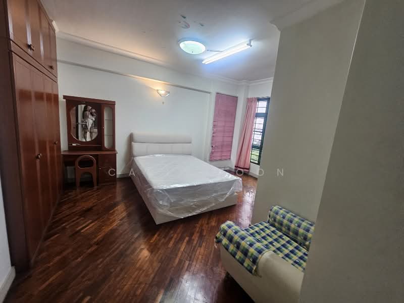 Condominium for Sale at The Straits View Condominium - Carly Voon - Bedroom - PropertyGuru.com.my
