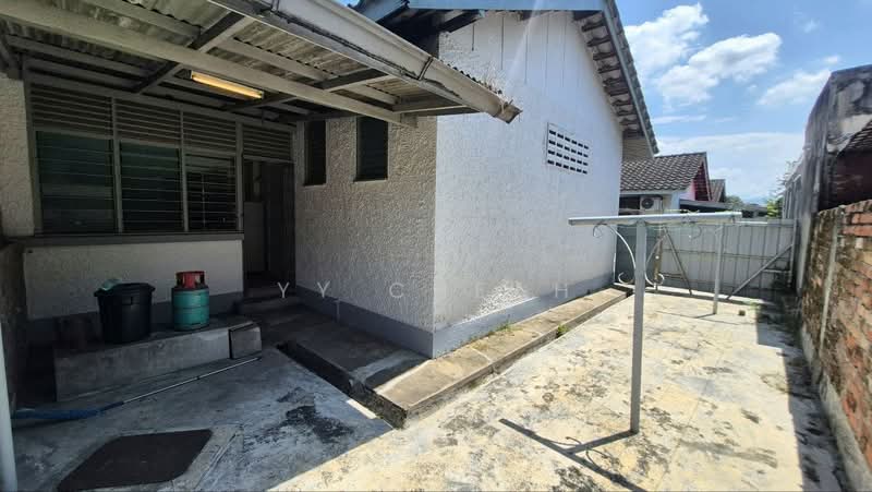 Semi-Detached House for Sale in Taman Canning (Ipoh) - YY Cheah - Exterior - PropertyGuru.com.my