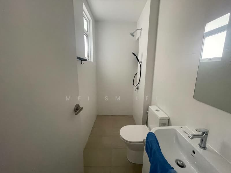 3-storey Terraced House for Sale in Alam Damai (Cheras) - Mei SM Lee - Emerald Hill, Alam Damai Bathroom - PropertyGuru.com.my