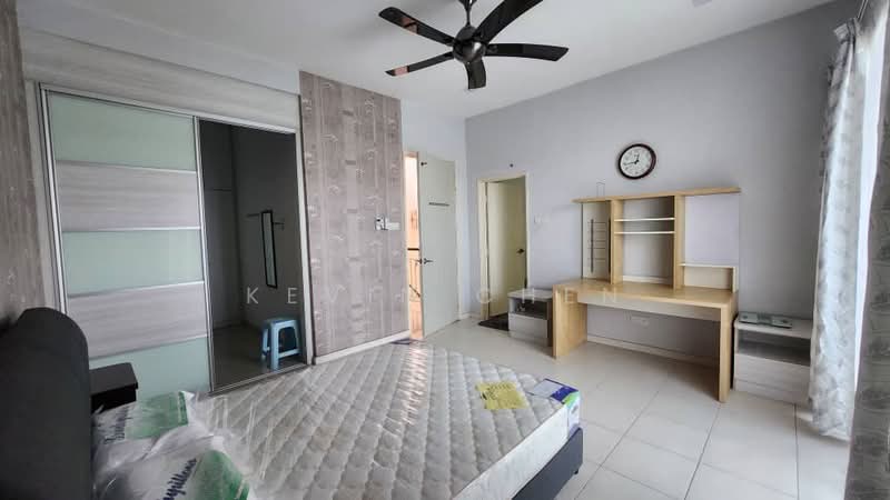3-storey Terraced House for Rent in Bandar Teknologi Kajang (Kajang) - Kevin Chen - Bedroom - PropertyGuru.com.my
