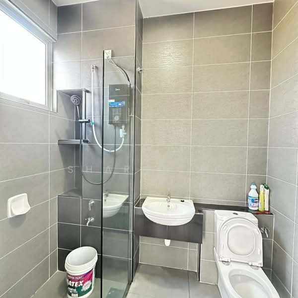 2-storey Terraced House for Rent in Setia Eco Gardens (Gelang Patah) - Sharon Ng - Bathroom - PropertyGuru.com.my