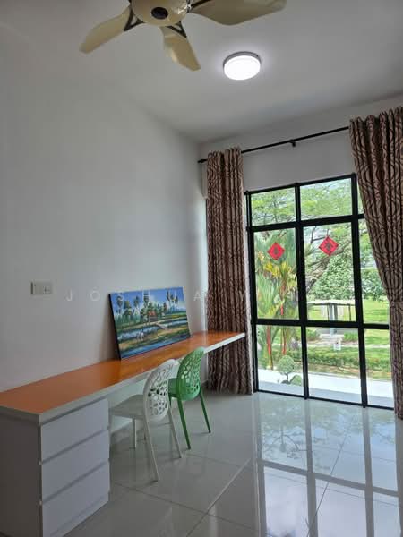 2-storey Terraced House for Sale in Taman Mount Austin (Tebrau) - Joshua Yong - Study - PropertyGuru.com.my