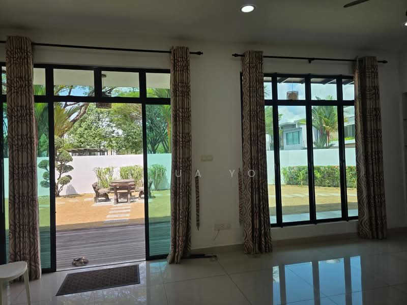 2-storey Terraced House for Sale in Taman Mount Austin (Tebrau) - Joshua Yong - Living Room - PropertyGuru.com.my