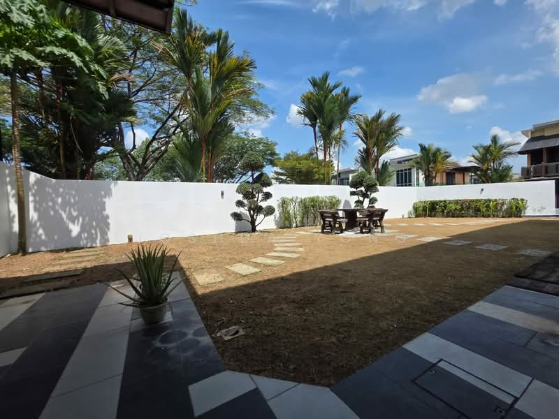 2-storey Terraced House for Sale in Taman Mount Austin (Tebrau) - Joshua Yong - Private Garden - PropertyGuru.com.my