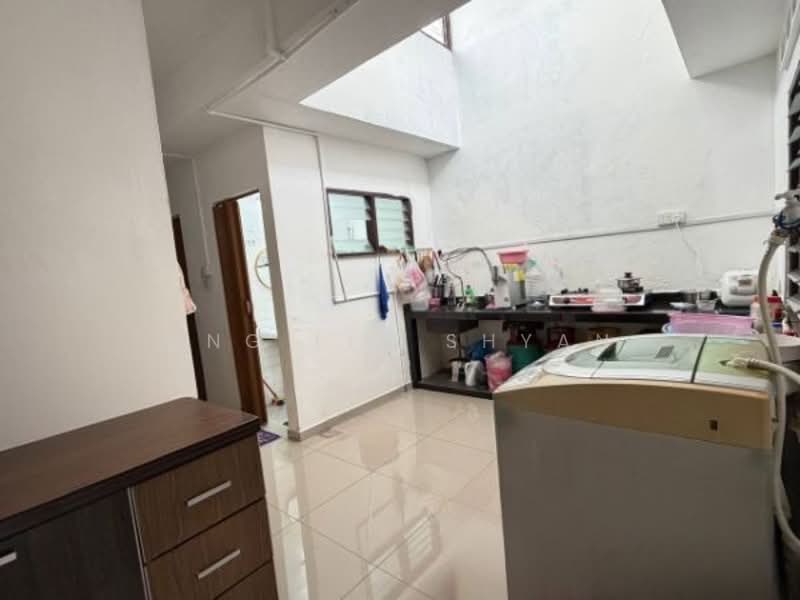 Rumah Teres 1 Tingkat untuk Dijual di Taman Sri Skudai (Skudai) - Ong Lih Shyan - Kitchen - PropertyGuru.com.my