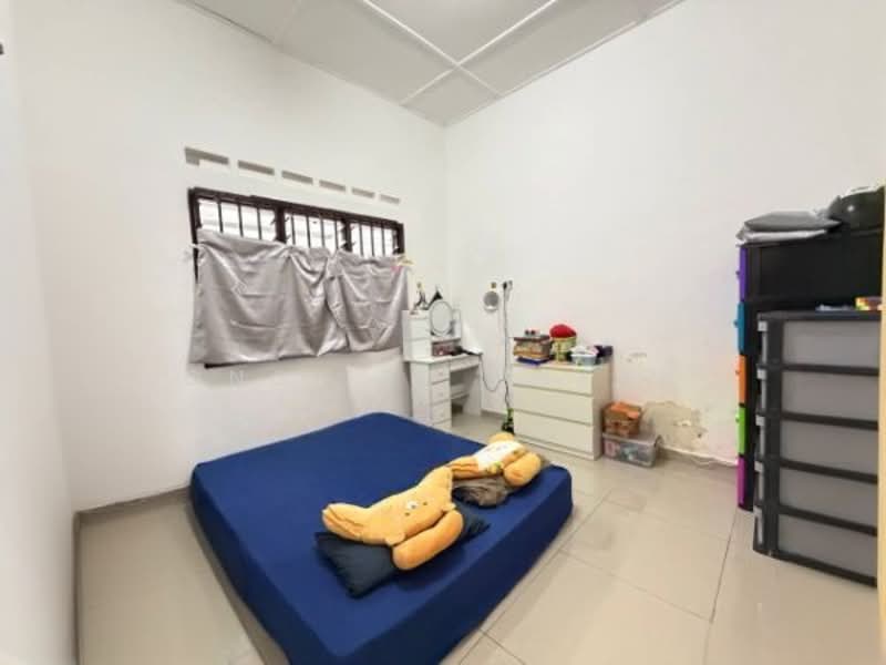 Rumah Teres 1 Tingkat untuk Dijual di Taman Sri Skudai (Skudai) - Ong Lih Shyan - Bedroom - PropertyGuru.com.my