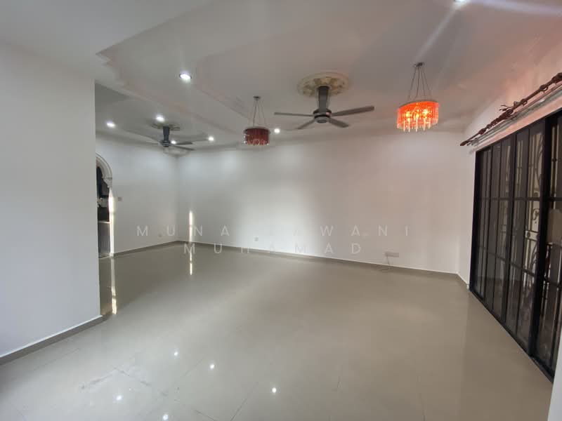 2-storey Terraced House for Sale in Taman Emas (Dengkil) - Muna Zawani Muhamad - PropertyGuru.com.my