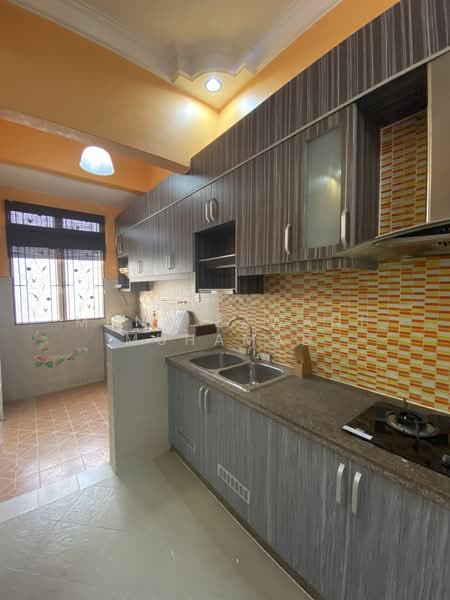2-storey Terraced House for Sale in Taman Emas (Dengkil) - Muna Zawani Muhamad - PropertyGuru.com.my