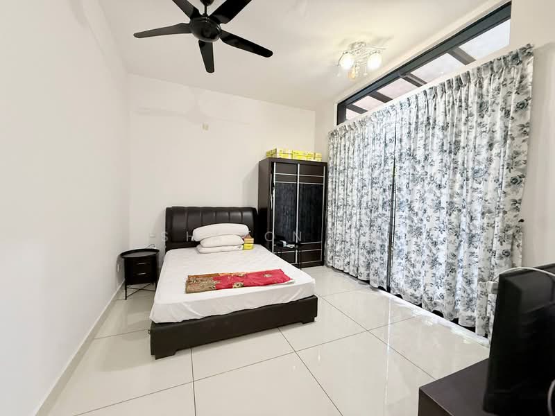 Banglo Pautan untuk Dijual di Taman Adda Heights (Tebrau) - Sharon Ng - Bedroom - PropertyGuru.com.my