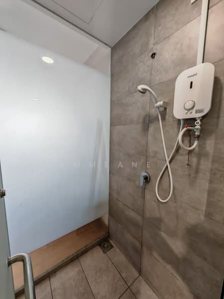 Servis Apartment untuk Disewa di Riveria City - Sammeane . - Bathroom - PropertyGuru.com.my