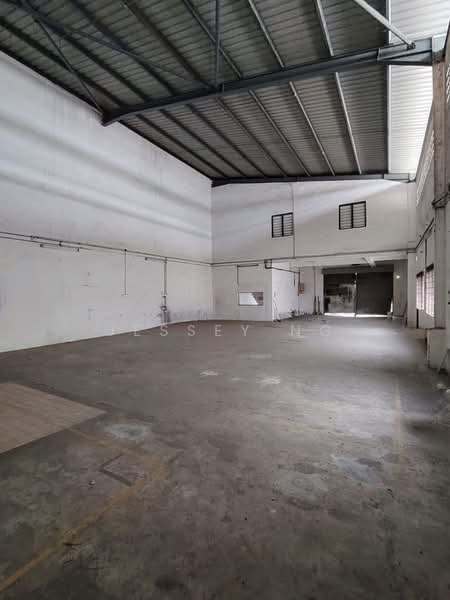 Semi-D Factory for Rent in Kawasan Perindustrian Ringan Bercham (Ipoh) - Jessey Ng - Interior - PropertyGuru.com.my