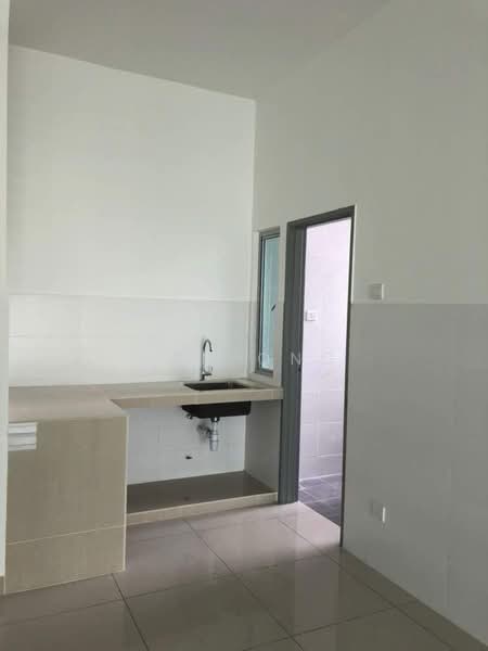 Kondominium untuk Disewa di Zeta Deskye (Alam Saujana) - Den Ong - Kitchen - PropertyGuru.com.my