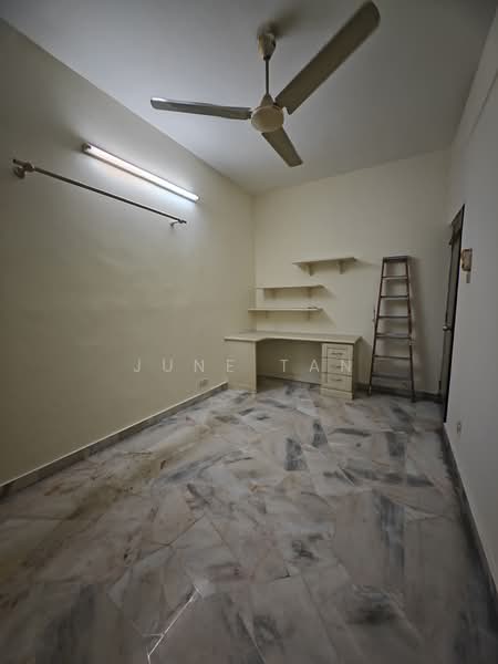 Rumah Teres 2 Tingkat untuk Disewa di Taman Sri Endah (Sri Petaling) - June Tan - PropertyGuru.com.my