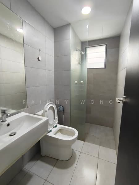 Condominium for Rent at TRI PINNACLE - Rainny Wong - Bathroom - PropertyGuru.com.my