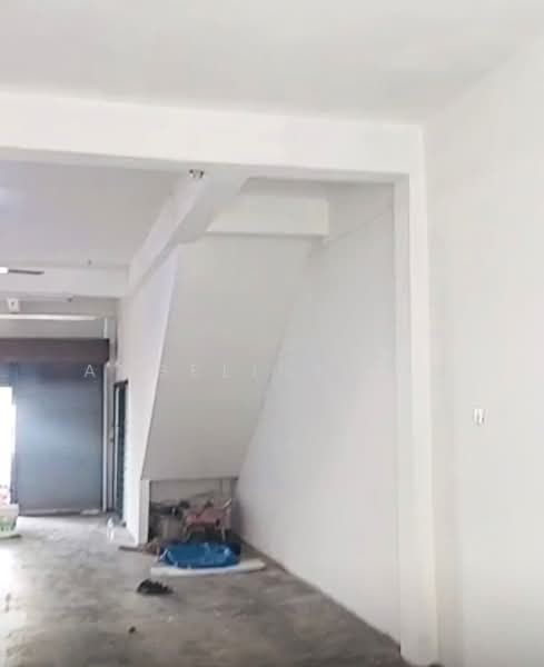Shop / Office for Rent in Simpang Ampat (Penang) - Angeline Tio - Interior - PropertyGuru.com.my