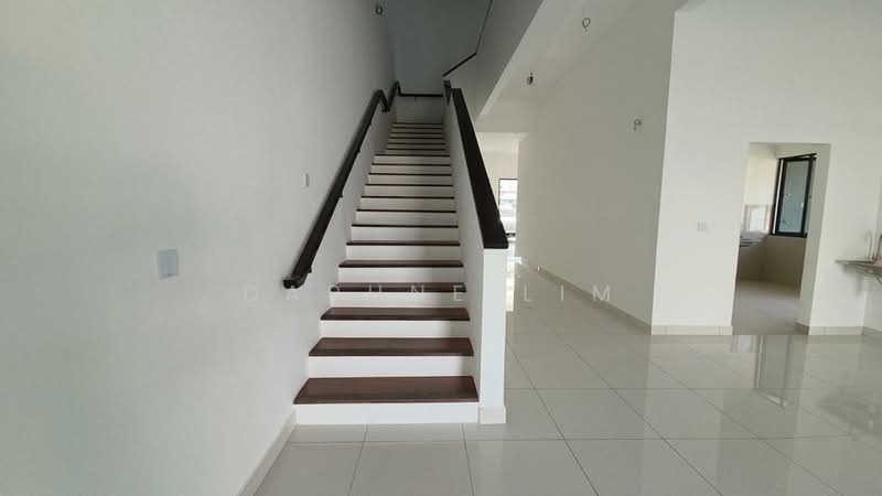 Rumah Berkembar untuk Dijual di Bandar Kinrara Seksyen 8 (Bandar Kinrara) - Daphne Lim - PropertyGuru.com.my