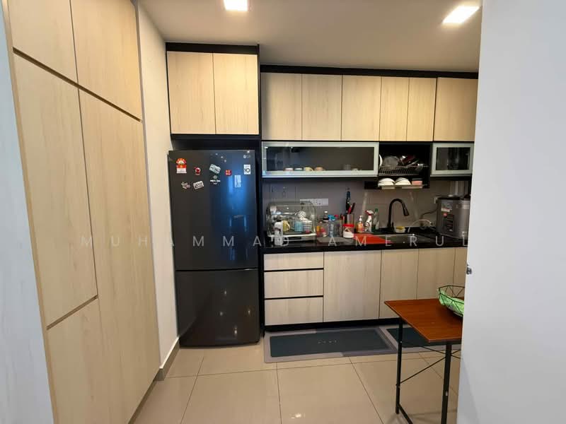 Servis Apartment untuk Disewa di SkyLake Residence - Muhammad Amerul - Kitchen - PropertyGuru.com.my