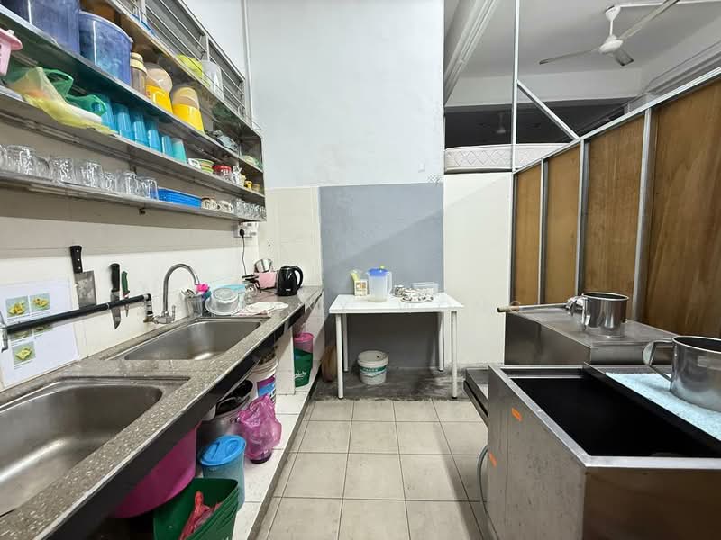 Kedai untuk Dijual di Jelutong (Penang) - Rainny Wong - Kitchen - PropertyGuru.com.my
