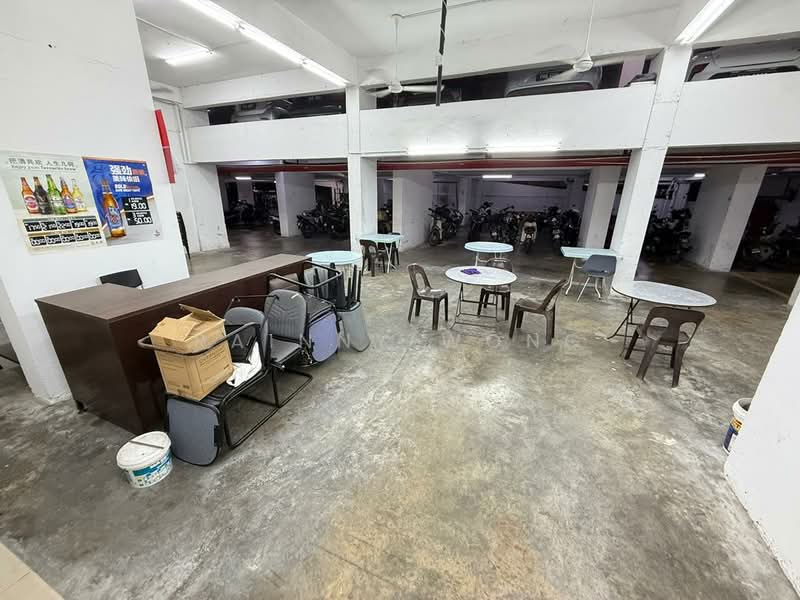 Kedai untuk Dijual di Jelutong (Penang) - Rainny Wong - Car Park - PropertyGuru.com.my