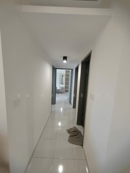 Servis Apartment untuk Disewa di E'Island Lake Haven - Ng Hon Keong - Corridor - PropertyGuru.com.my