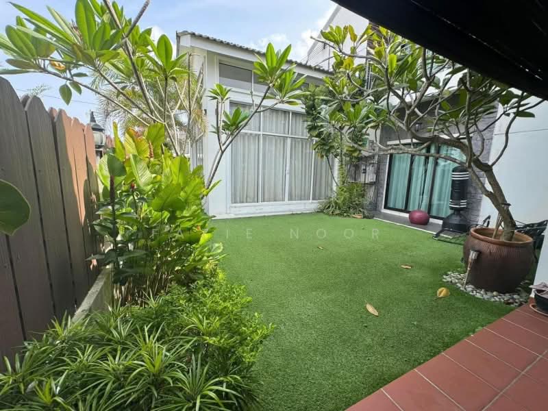 2-storey Terraced House for Sale in Kuala Selangor (Selangor) - Fazie Noor - Exterior - PropertyGuru.com.my