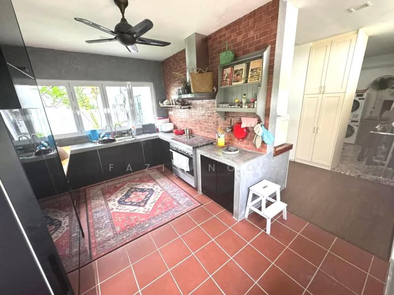 2-storey Terraced House for Sale in Kuala Selangor (Selangor) - Fazie Noor - Kitchen - PropertyGuru.com.my