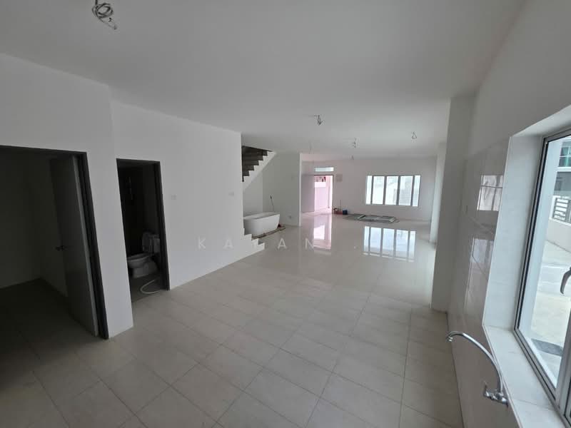 Semi-Detached House for Sale in Bandar Seri Botani (Ipoh) - Kayan . - Interior - PropertyGuru.com.my