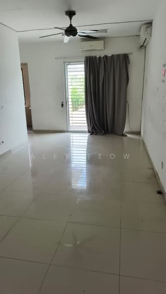 Terraced House for Sale in Bandar Botanic (Klang) - Alex Teow - Living Room - PropertyGuru.com.my
