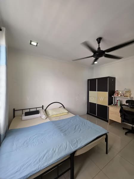 Condominium for Sale at Platinum Lake PV 16 - Yanny Siow - Bedroom - PropertyGuru.com.my