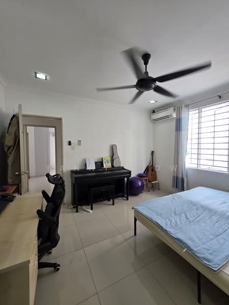 Condominium for Sale at Platinum Lake PV 16 - Yanny Siow - Bedroom - PropertyGuru.com.my