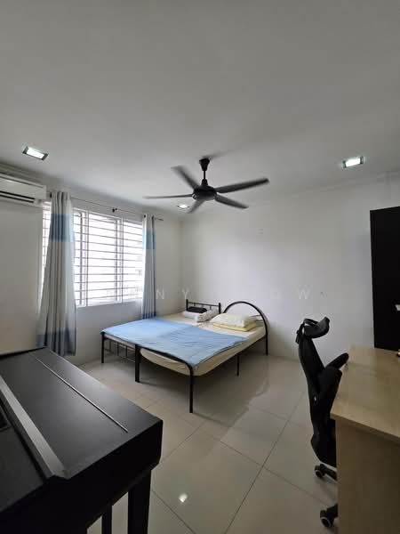 Condominium for Sale at Platinum Lake PV 16 - Yanny Siow - Bedroom - PropertyGuru.com.my