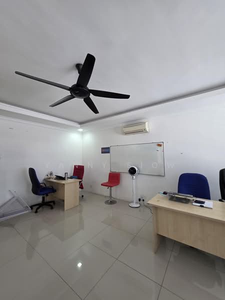 Condominium for Sale at Platinum Lake PV 16 - Yanny Siow - Study - PropertyGuru.com.my