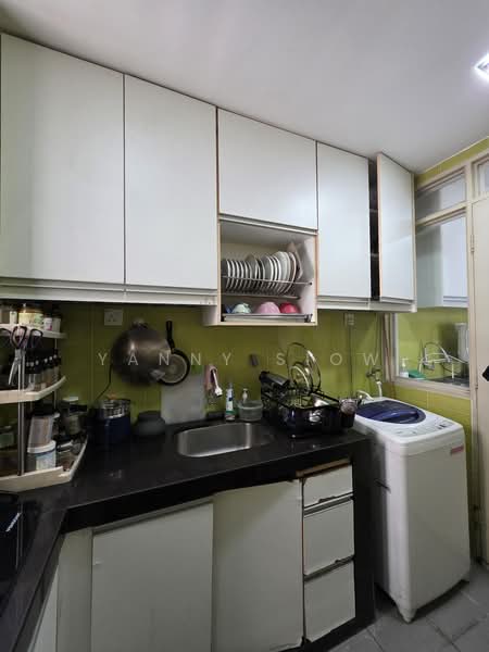 Condominium for Sale at Platinum Lake PV 16 - Yanny Siow - Kitchen - PropertyGuru.com.my