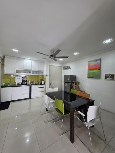 Condominium for Sale at Platinum Lake PV 16 - Yanny Siow - Kitchen - PropertyGuru.com.my