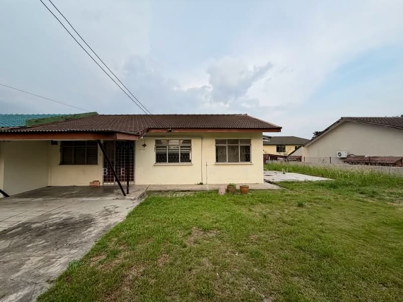 Semi-Detached House for Sale in SS1 (Petaling Jaya) - Bernisa Bon - Exterior - PropertyGuru.com.my