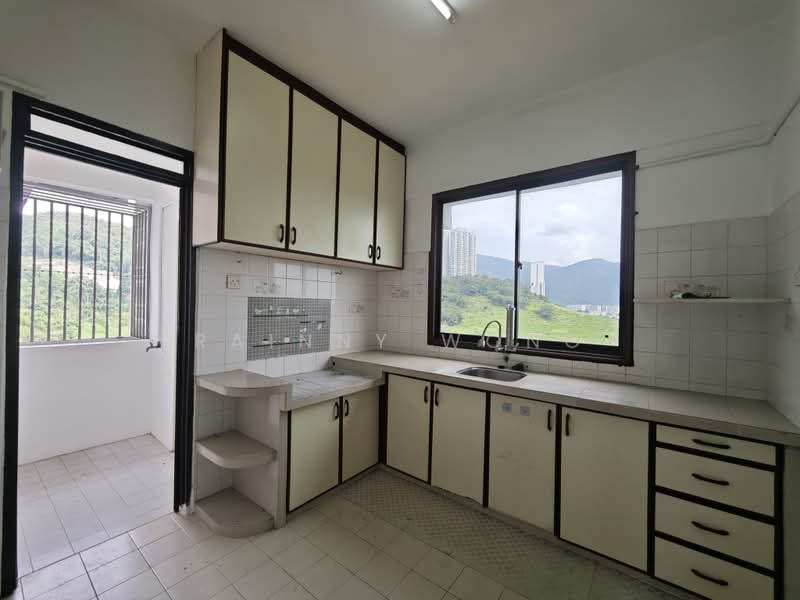 Apartment for Sale at Greenlane Heights Block B - Rainny Wong - Kitchen - PropertyGuru.com.my