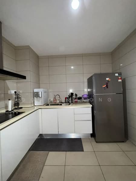 Service Residence for Sale at The Park Sky Residence - Gordon Tong - Kitchen - PropertyGuru.com.my