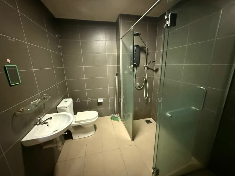 Condominium for Rent at Mutiara Ville - Darren Lim - Bathroom - PropertyGuru.com.my