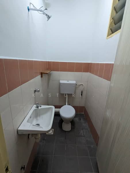 Apartment for Rent at Mentari Court - Kasturi . - Bathroom - PropertyGuru.com.my