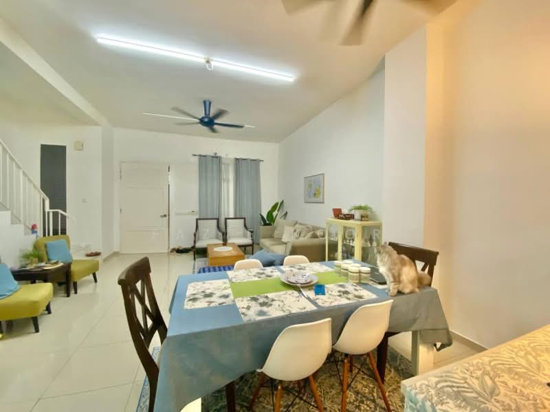 2-storey Terraced House for Sale in Eco Grandeur (Puncak Alam) - Fazie Noor - Living Room - PropertyGuru.com.my